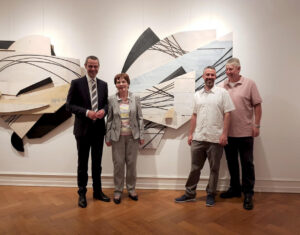 Change_and_heavy-facts_PEOPLE_tiny